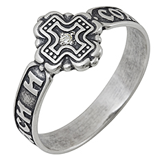 Кольцо из серебра с фианитом