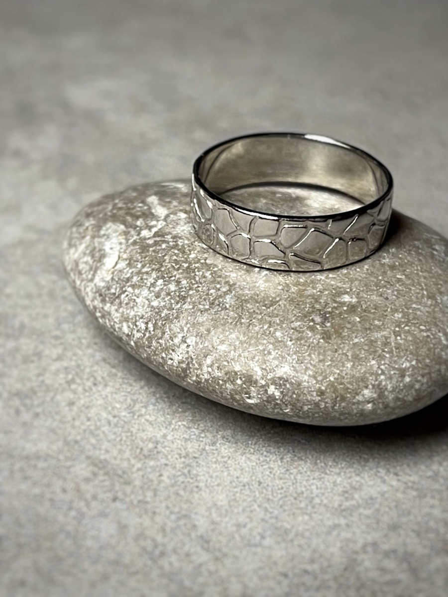 Кольцо из серебра без вставок (Арт. 1340405838)_3.jpeg