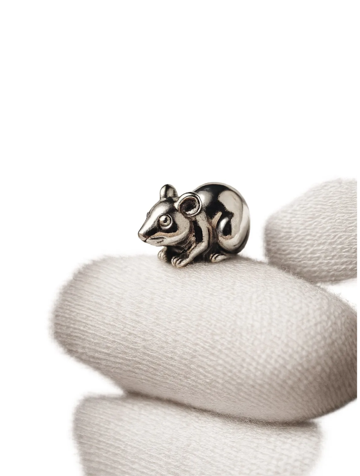 Серебряная подвеска мышка-1.png