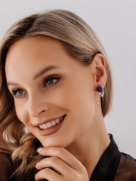 Серьги из серебра с чароитом