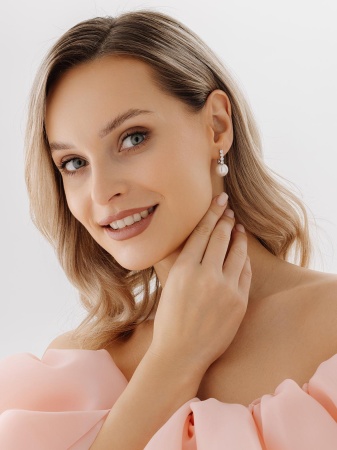 Серьги из серебра с жемчугом 2340241576 от KRASNOE, металл Серебро, вставка Жемчуг Имитация