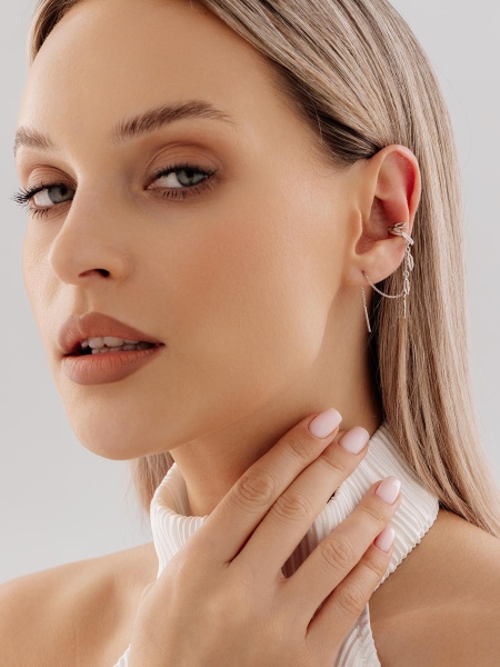 Серьги из серебра без вставок в ювелирном интернет-магазине