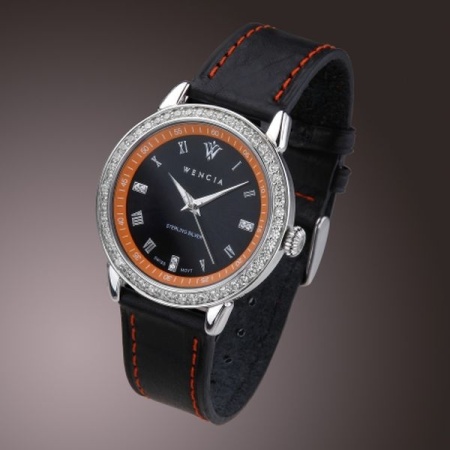 Часы из серебра с фианитом