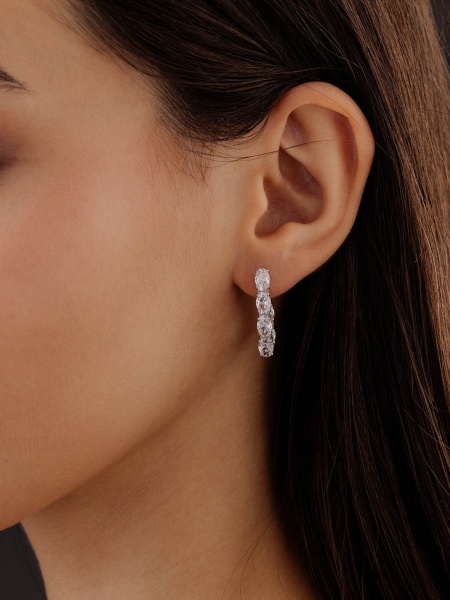 Серьги из серебра с фианитом