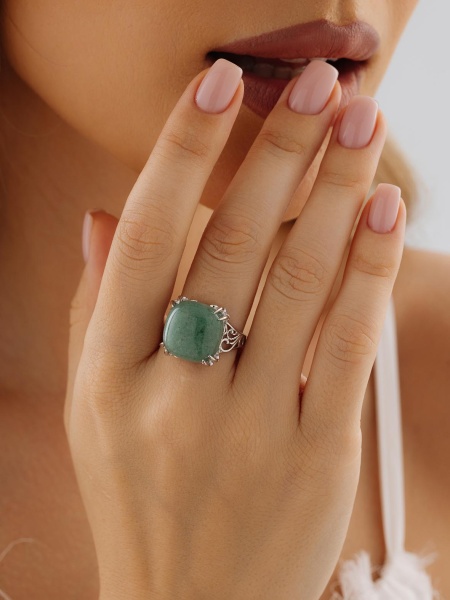 Купить кольцо из серебра с авантюрином в интернет-магазине KRASNOE