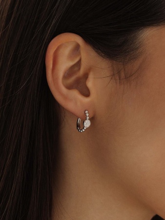 Серьги из серебра с фианитом