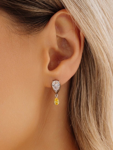 Серьги из серебра с фианитами