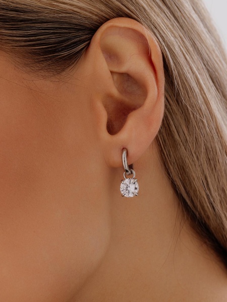 Серьги из серебра с фианитами в ювелирном интернет-магазине