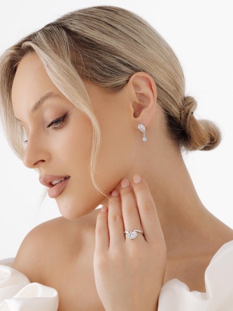 Серьги из серебра с фианитами