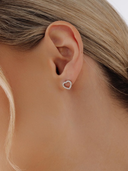 Пусеты из серебра с фианитами в ювелирном интернет-магазине