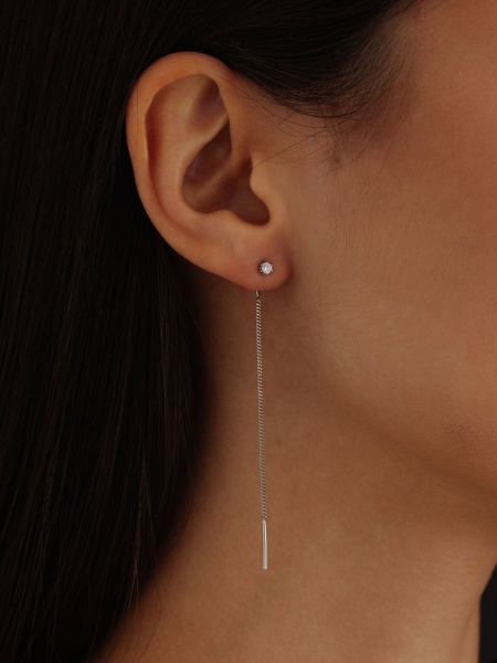 Серьги из серебра с фианитом