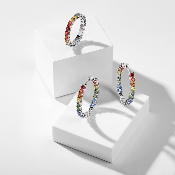 Купить кольцо из золота с мультисапфирами в интернет-магазине KRASNOE