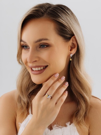 Серьги из серебра с фианитами