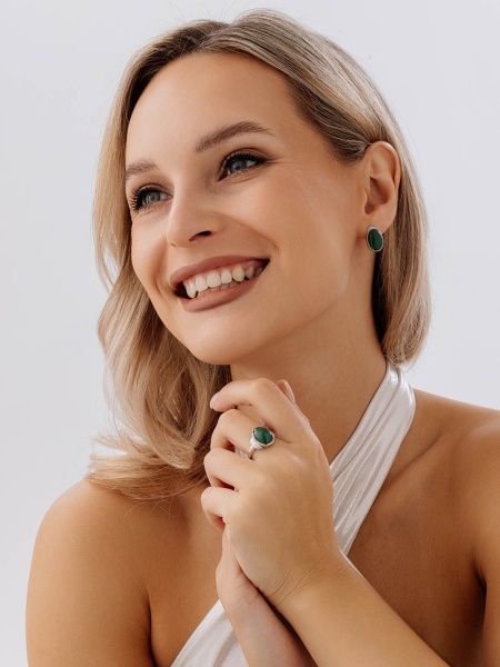 Серьги из серебра с авантюрином в ювелирном интернет-магазине