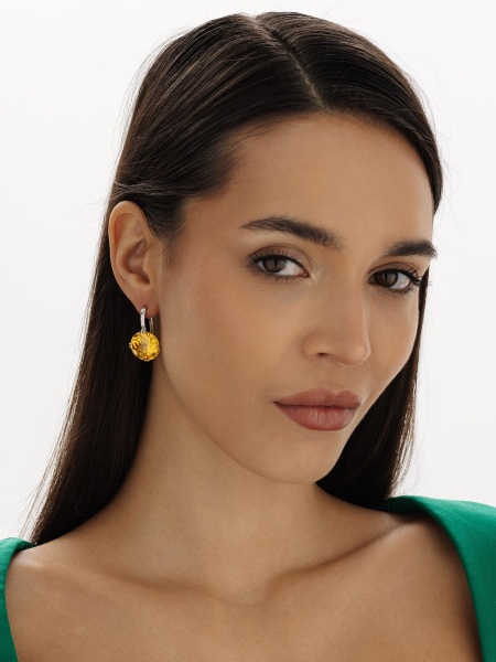 Серьги из серебра с фианитами в ювелирном интернет-магазине