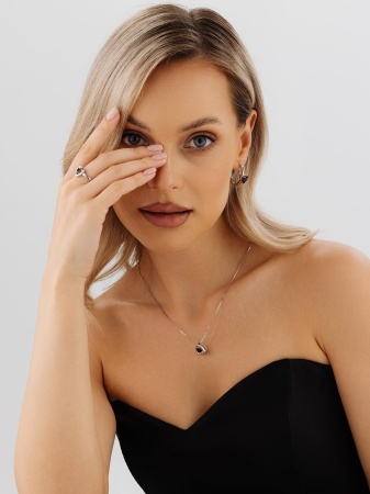 Серьги из серебра с гранатом