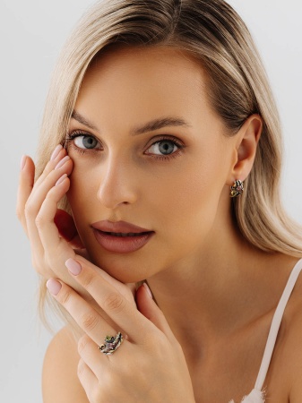 Купить кольцо из серебра с ситаллами в интернет-магазине KRASNOE