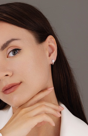 Серьги из серебра с фианитом