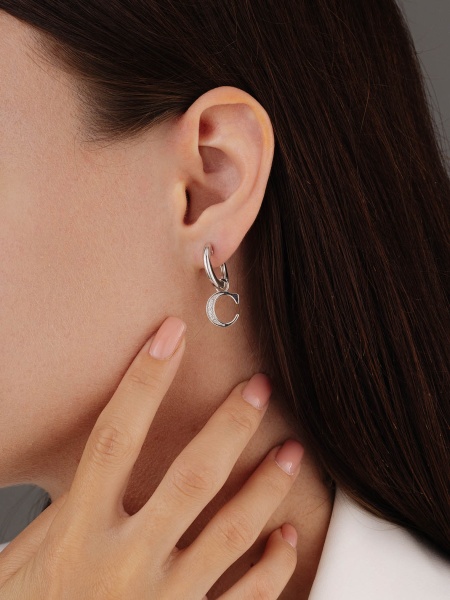 Серьги из серебра с фианитом
