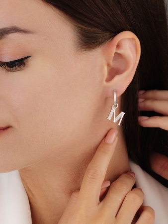 Серьги из серебра с фианитом