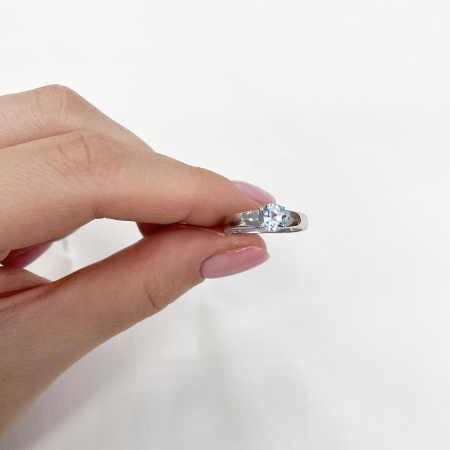 Купить кольцо из серебра с топазом в интернет-магазине KRASNOE