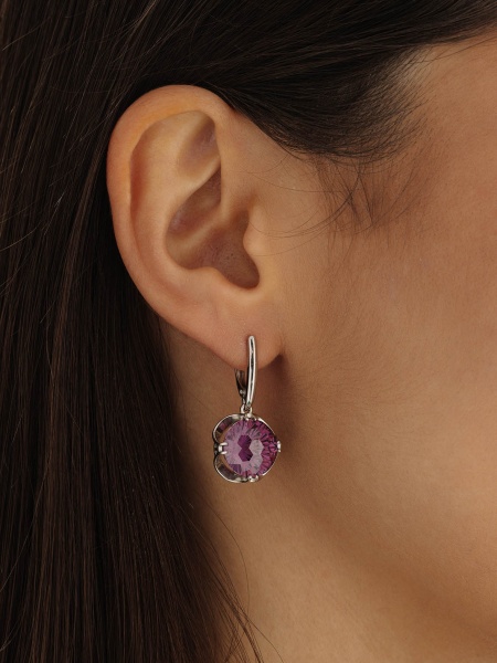 Серьги из серебра с фианитом
