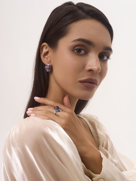 Серьги из серебра с чароитом